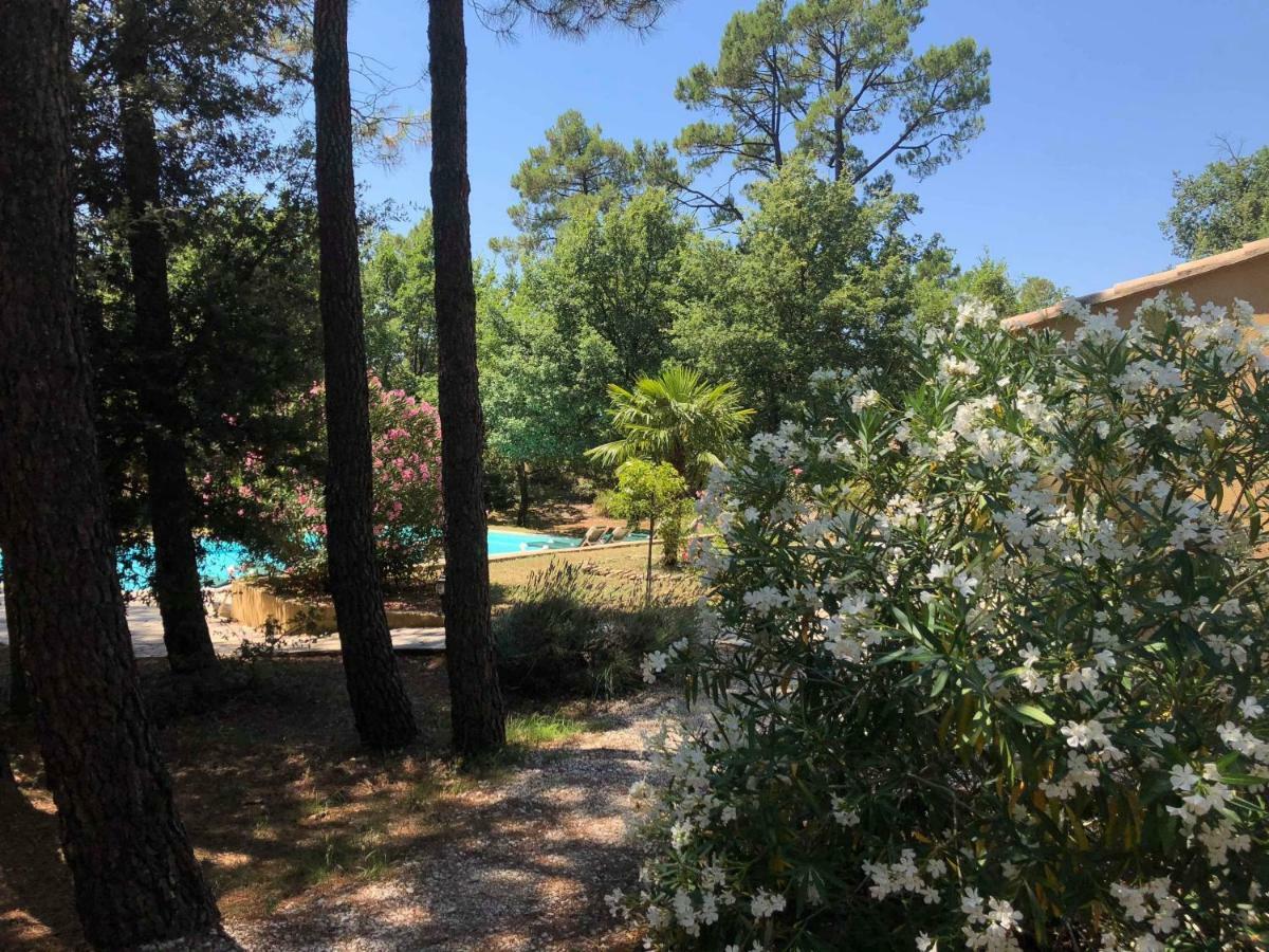 Le Clos Des Cigales Bed & Breakfast